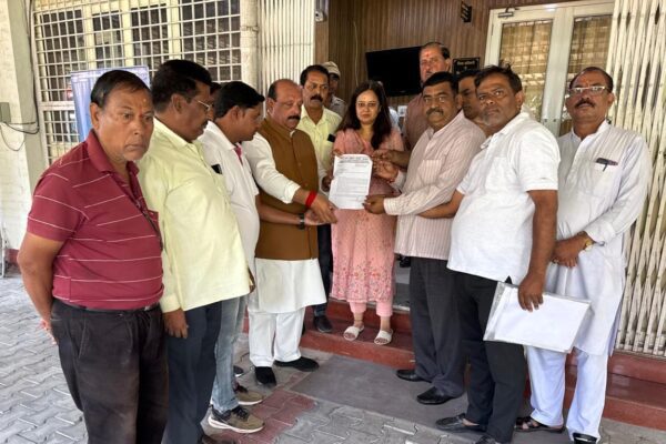 किसान सेवा सहकारी समिति सेवला कलां में एक दिन में ही बना डाले 350 मेंबर किसान सेवा सहकारी समिति सेवला कलां में एक दिन में ही बना डाले 350 मेंबर