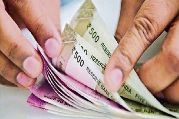 उत्तराखंड सरकार के कर्मचारियों को 30 अक्टूबर को मिलेगा वेतन, खुशियों के साथ मनाएंगे त्योहार