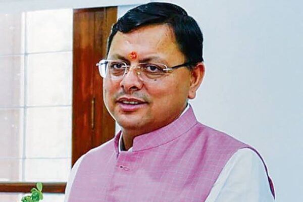 संवेदनशील सरकार: वर्षों बाद हुई घर वापसी तो भर आई आंखें