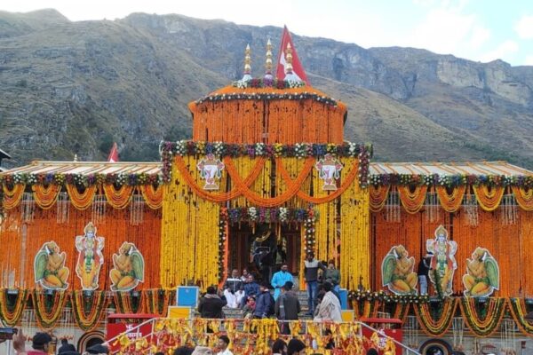 श्री बदरीनाथ धाम: 13 से शुरू होंगी पंच पूजाएं, 17 नवंबर को बंद होंगे कपाट 