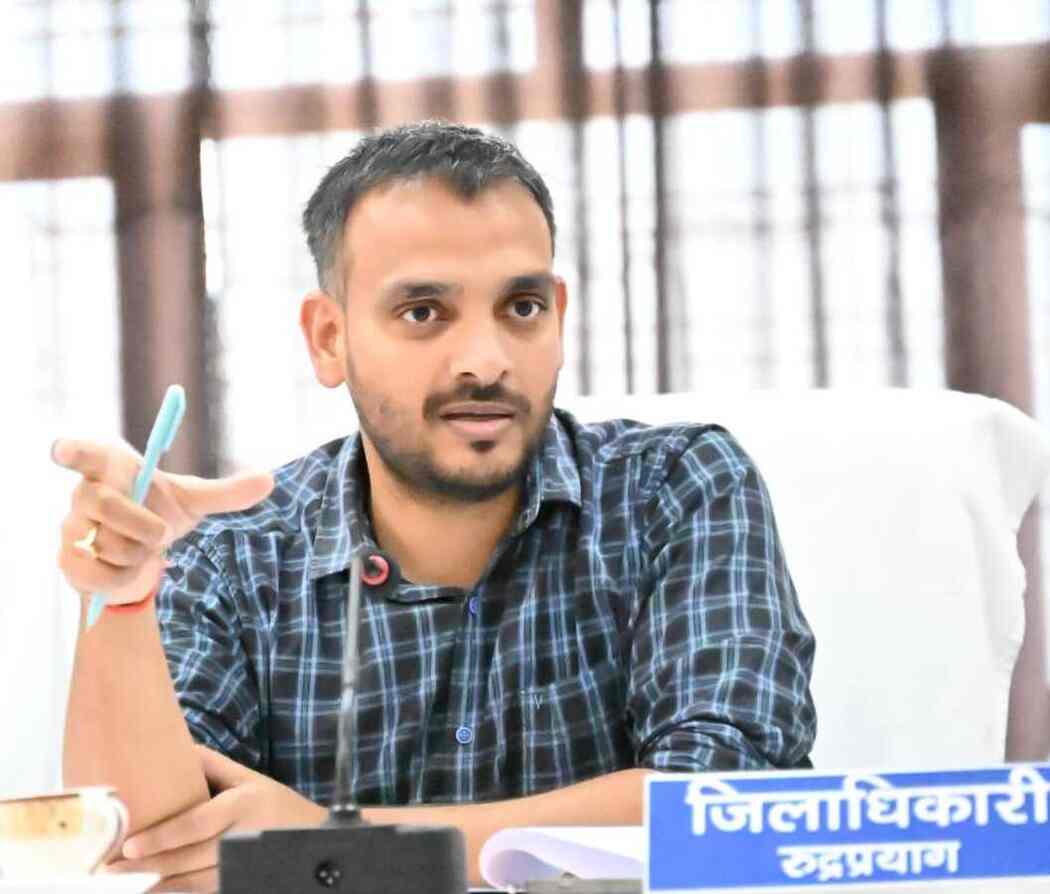 केदारनाथ उपचुनाव में लापरवाही बरतने पर दो अधिकारियों का वेतन रोका