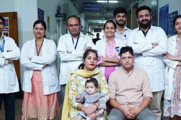 श्री महंत इन्दिरेश अस्पताल में 7 माह की बच्ची का सफल काॅक्लर इम्प्लांट