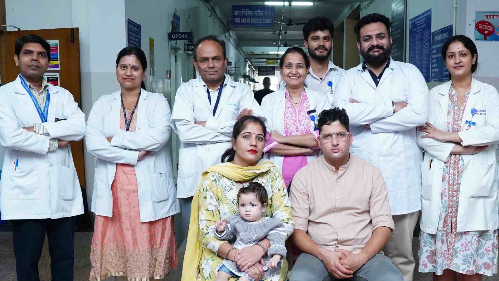 श्री महंत इन्दिरेश अस्पताल में 7 माह की बच्ची का सफल काॅक्लर इम्प्लांट