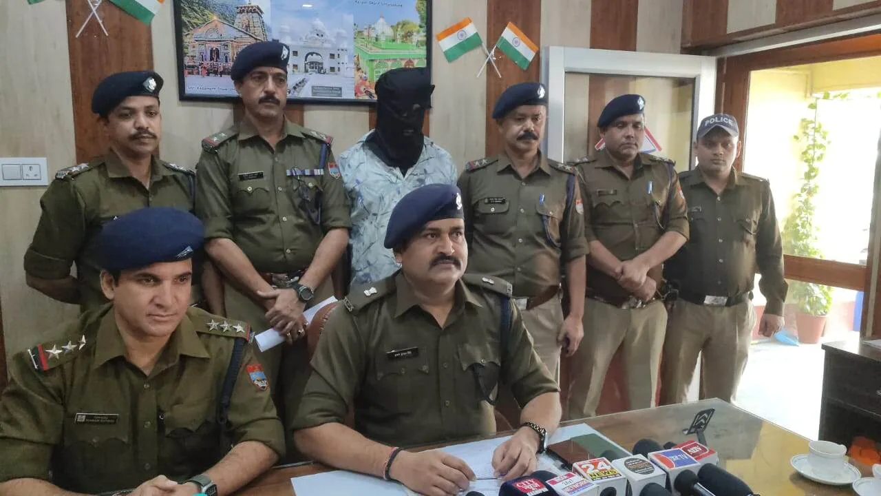 महिलाओं को सरकारी नौकरी और शादी का झांसा देकर लाखों की ठगी करने वाला गिरफ्तार