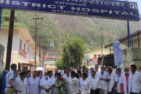 उत्तरकाशी जिला चिकित्सालय को बेस्ट इको फ्रेंडली अवार्ड, मिलेंगे 13 लाख रुपए