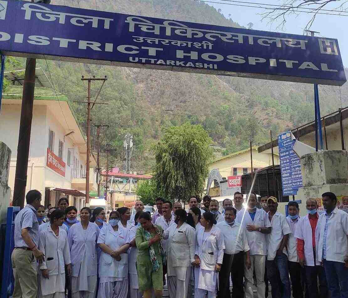उत्तरकाशी जिला चिकित्सालय को बेस्ट इको फ्रेंडली अवार्ड, मिलेंगे 13 लाख रुपए