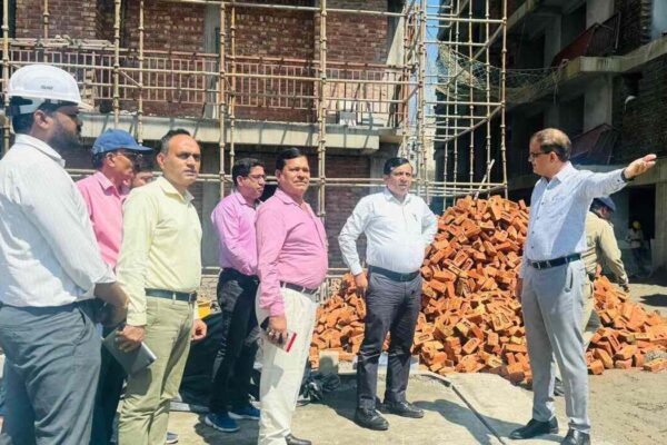 प्रधानमंत्री आवास योजना के तहत धौलास में 240 घरों का निर्माण कार्य प्रगति पर