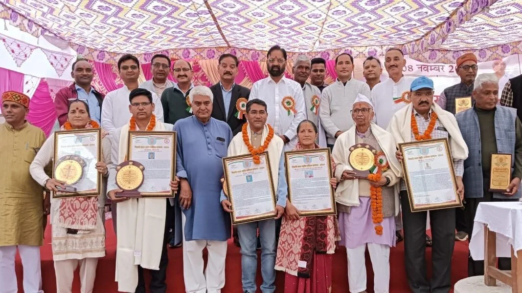 आनंद बल्लभ जोशी समेत पांच लोगों को बिहारी लाल स्मृति सर्वोदय सम्मान