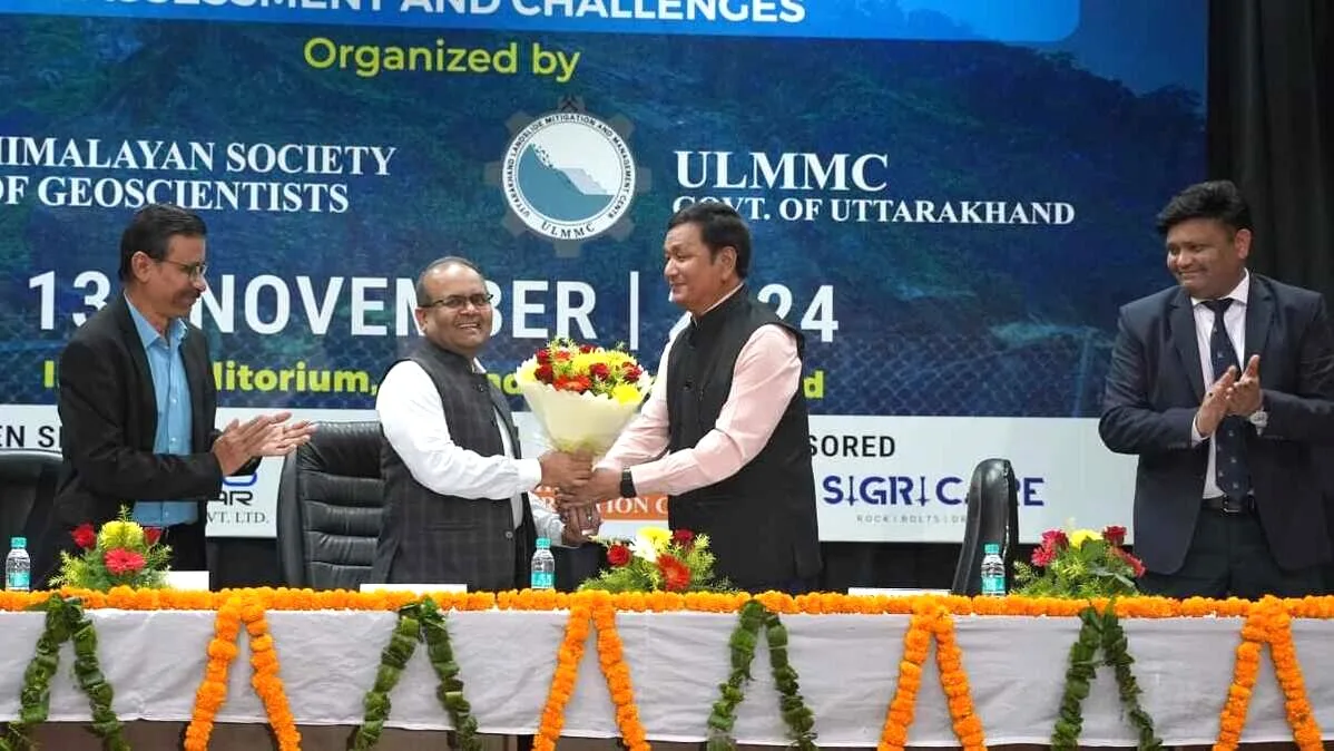 आपदाओं से लड़ने में गोल और रोल दोनों क्लीयर होंः सुमन
