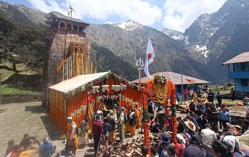 द्वितीय केदार श्री मद्महेश्वर जी के कपाट शीतकाल के लिए बंद