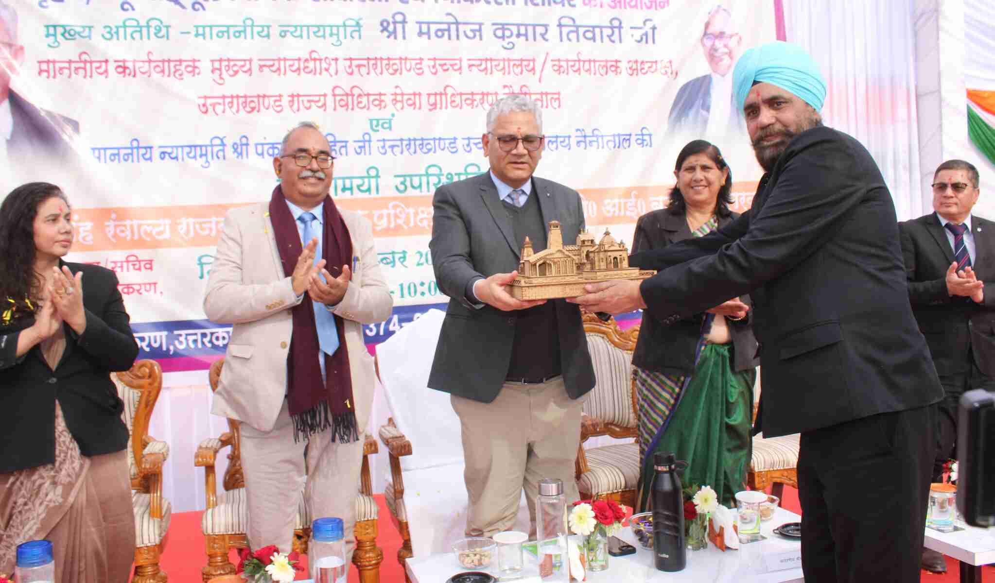 हर व्यक्ति को न्याय पाने का अधिकारः न्यायमूर्ति तिवारी