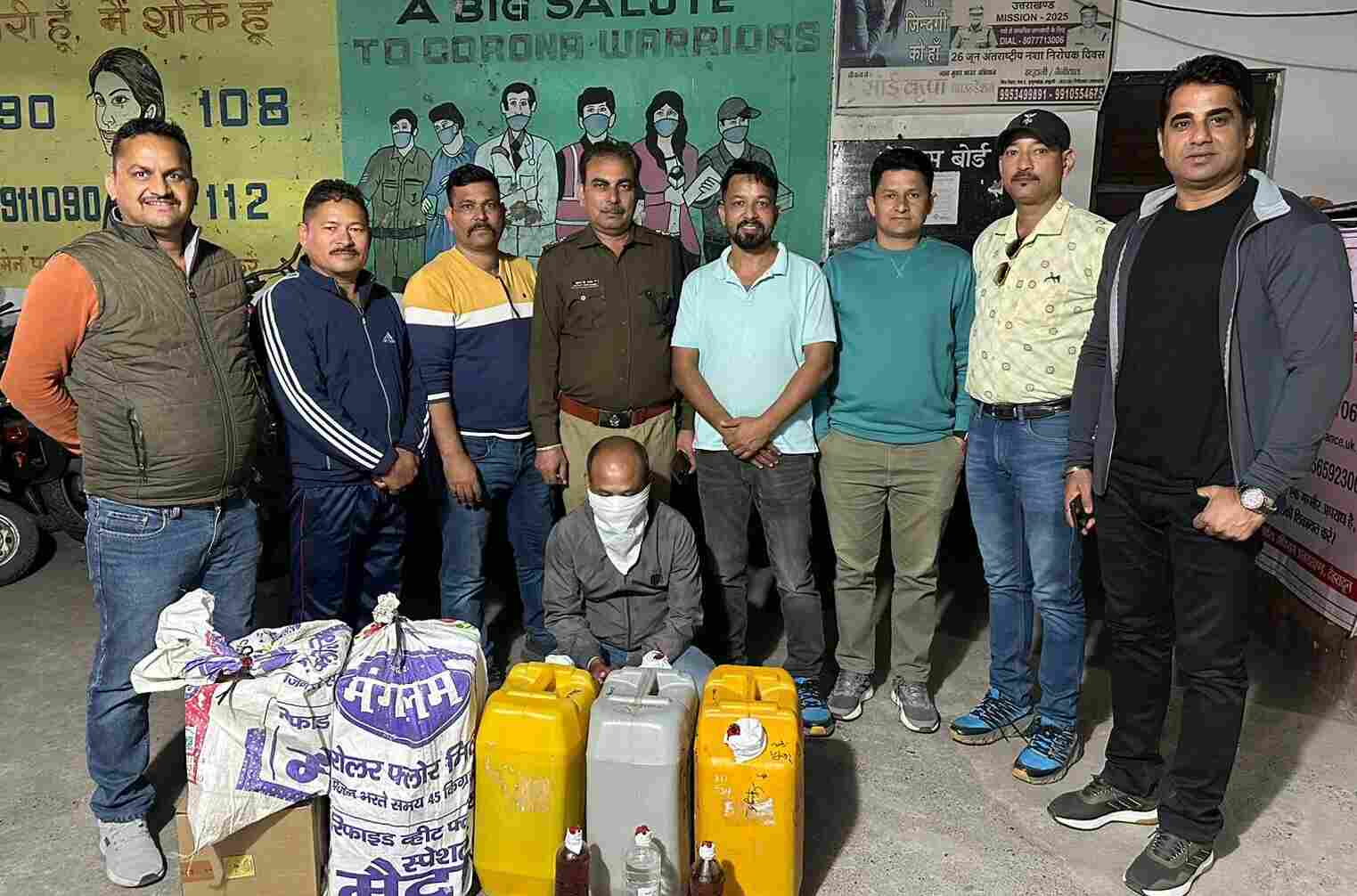 हल्द्वानी में STF ने पकड़ी नकली शराब की फैक्ट्री