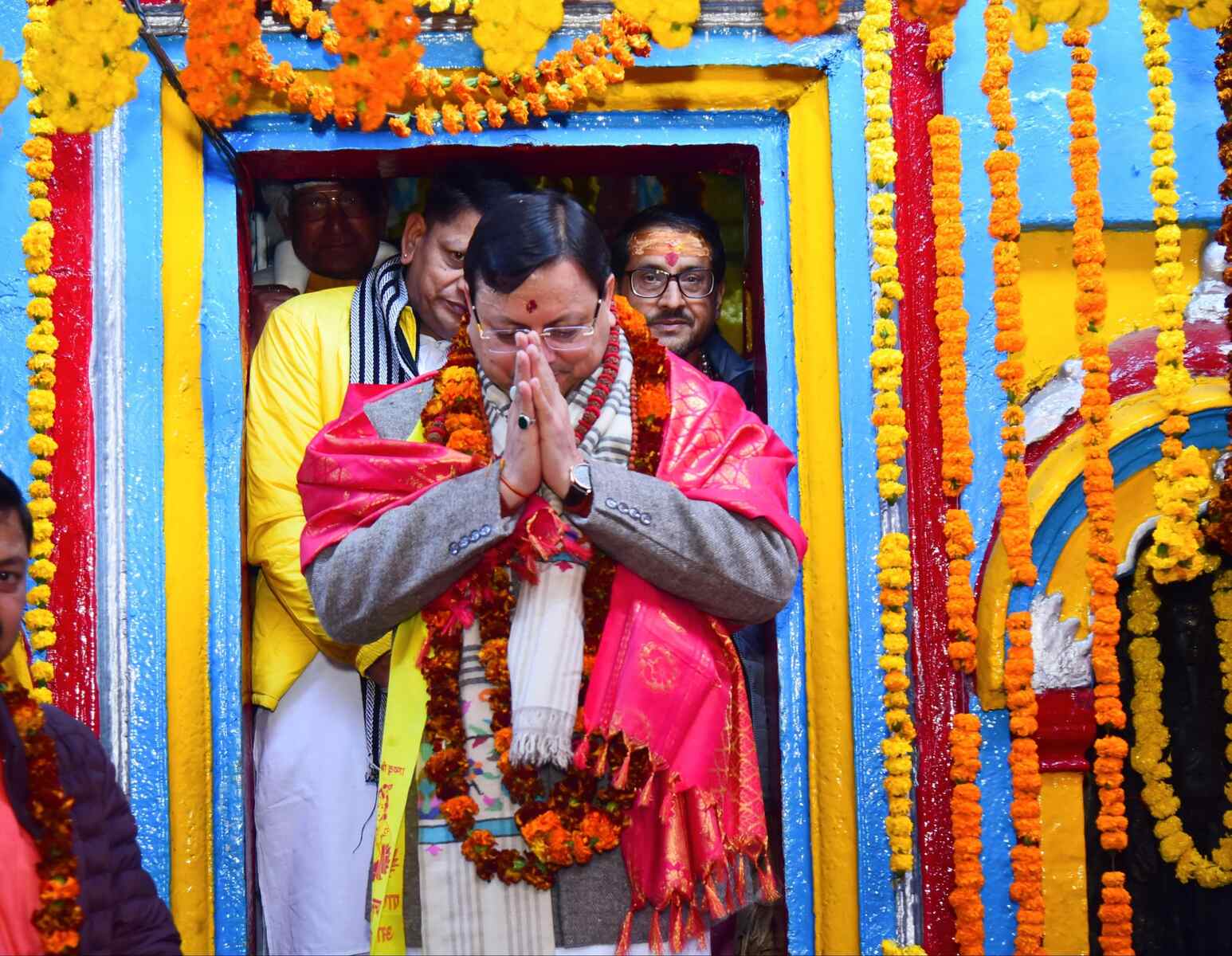 मुख्यमंत्री ने ऊखीमठ में शीतकालीन यात्रा का किया शुभारंभ, यात्रा व्यवस्थाओं का किया निरीक्षण