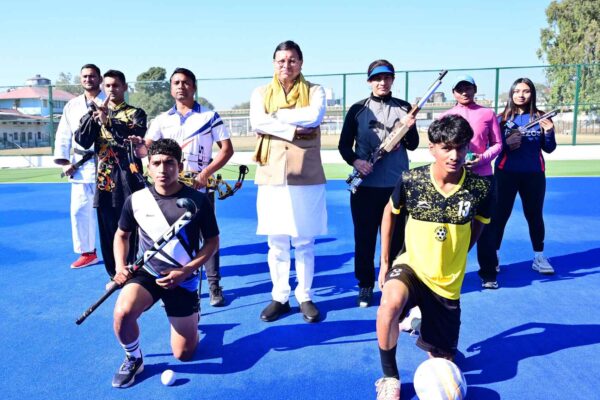 मुख्यमंत्री ने पवेलियन ग्राउंड में लॉन बॉल कैंप में खिलाड़ियों का हौसला बढ़ाया