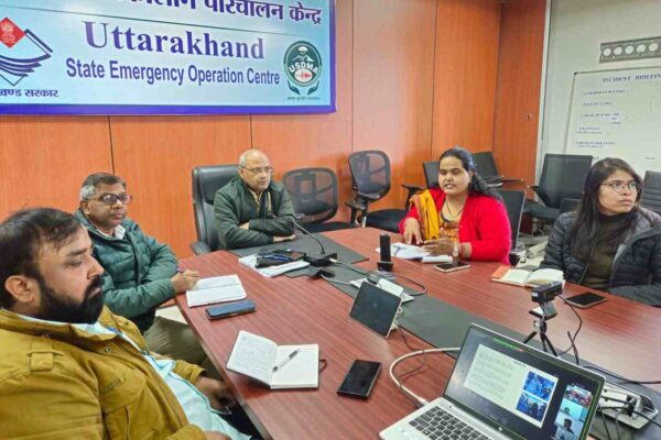 रैन बसेरों और अलाव की समुचित व्यवस्था हो : स्वरूप