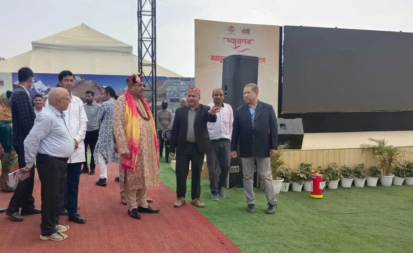 पर्यटन मंत्री सतपाल महाराज ने प्रयागराज में उत्तराखंड पैवेलियन का किया निरीक्षण