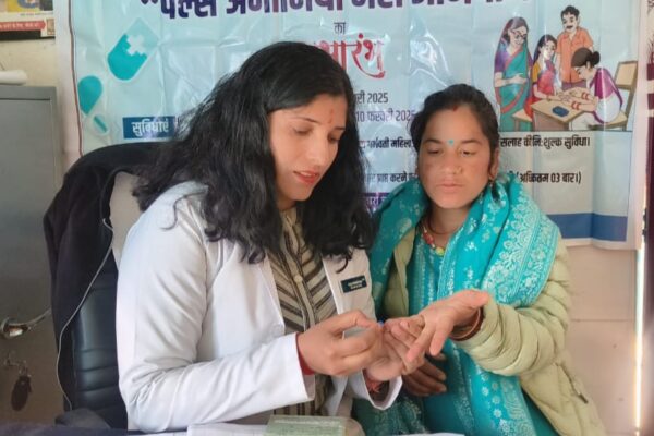एएनएम पूजा परमार राणा ने 31 गर्भवती महिलाओं के हीमोग्लोबिन की जांच की