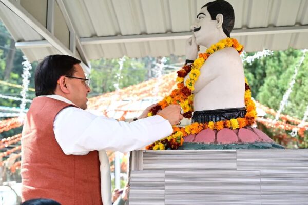 मुख्यमंत्री धामी ने शहीद मेले का शुभारंभ किया, दुगड्डा के लिए कई घोषणाएं की