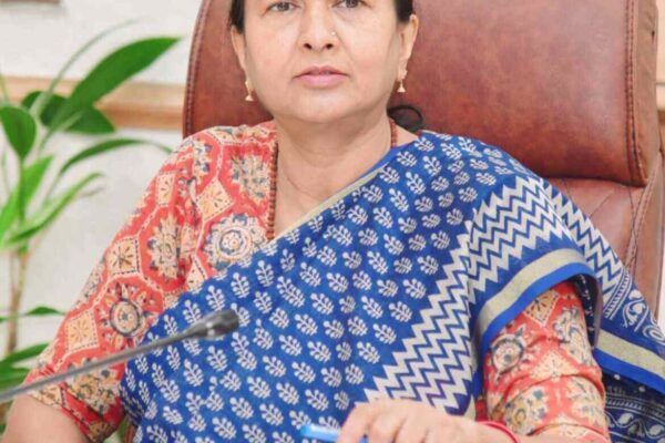धामी सरकार के तीन वर्ष पूरे होने पर प्रदेशभर में लगेंगे हैल्थ कैम्प और बहुदेशीय शिविर