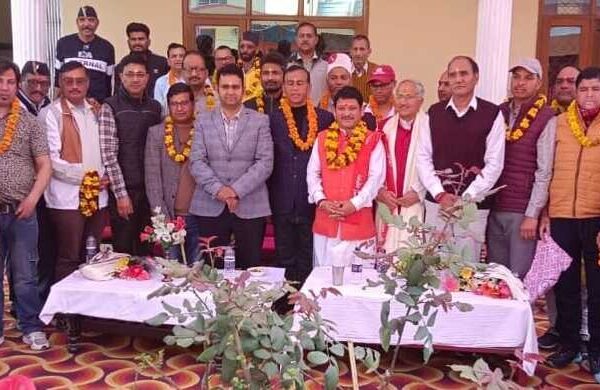 बीकेटीसी के मुख्य कार्याधिकारी थपलियाल ने दिलाई नवनिर्वाचित पदाधिकारियों को शपथ