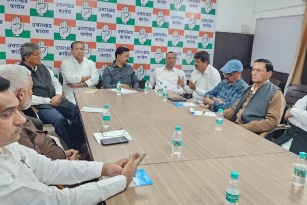 भाजपा सरकार की नीतियों के खिलाफ उत्तराखंड में दो बड़ी रैलियों करेगी कांग्रेस भाजपा सरकार की नीतियों के खिलाफ उत्तराखंड में दो बड़ी रैलियों करेगी कांग्रेस