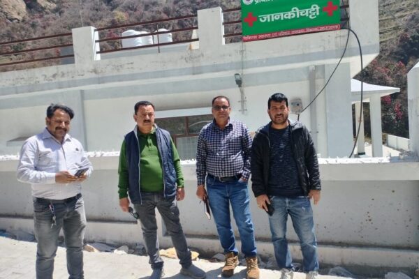चारधाम यात्रा 2025ः स्वास्थ्य विभाग की टीम ने यमुनोत्री रुट पर स्वास्थ्य सुविधाओं को परखा