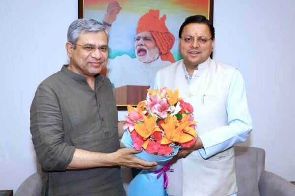 सीएम धामी ने रेल मंत्री से की मुलाकात, ऋषिकेश-उत्तरकाशी रेल परियोजना के त्वरित क्रियान्वयन का अनुरोध