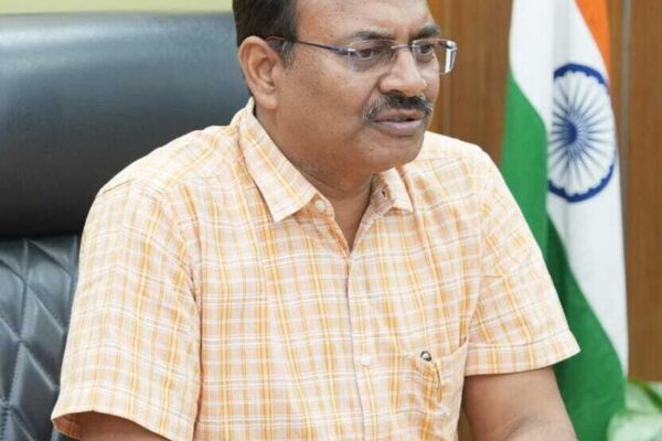 मुख्य सचिव ने जिलाधिकारियों से चारधाम यात्रा की तैयारियों का लिया जायजा मुख्य सचिव ने जिलाधिकारियों से चारधाम यात्रा की तैयारियों का लिया जायजा