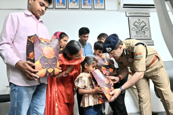 उत्तराखण्ड पुलिस के “ऑपरेशन स्माइल” से लौटी 2509 परिवारों की मुस्कान, परिजनों ने की सराहना
