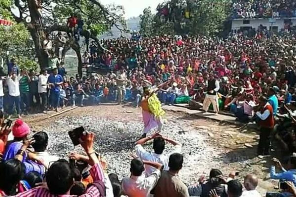 केदारघाटी के तीन गांवों में लागू हुआ लॉकडाउन केदारघाटी के तीन गांवों में लागू हुआ लॉकडाउन