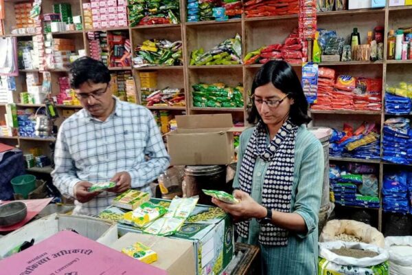 नवरात्रि में अष्टमी के दिन भी जारी रहा एफडीए का राज्यव्यापी अभियान नवरात्रि में अष्टमी के दिन भी जारी रहा एफडीए का राज्यव्यापी अभियान