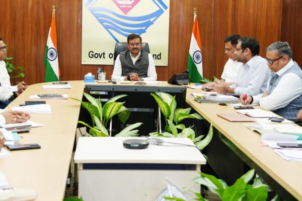 मुख्य सचिव आनन्द बर्द्धन ने शहरी विकास एवं सिंचाई विभाग के साथ बैठक की मुख्य सचिव आनन्द बर्द्धन ने शहरी विकास एवं सिंचाई विभाग के साथ बैठक की