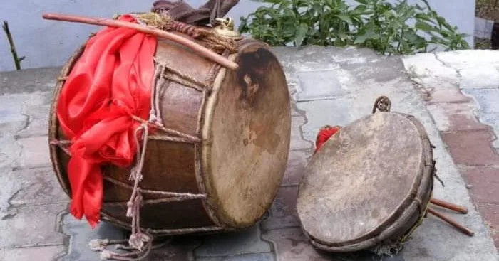 सरकारी विद्यालयों में गूंजेगी ढोल-दमाऊ की थाप,मशकबीन की धुन