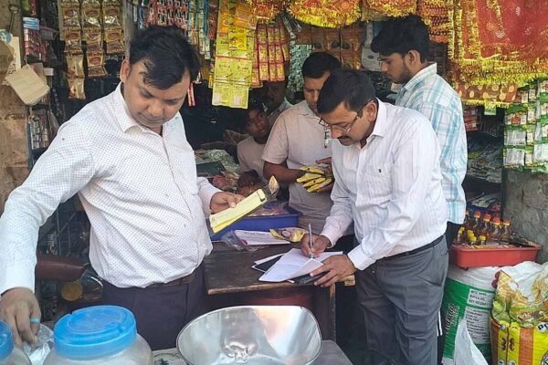 सीएम धामी के कड़े निर्देश, बख्शे नहीं जाएंगे मिलावटखोर