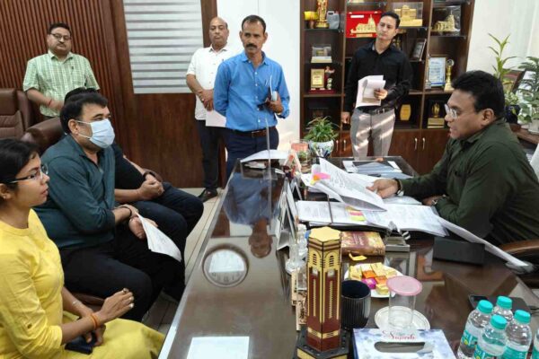 राज्य सरकार चिकित्सकों की समस्याओं को लेकर पूरी तरह संवेदनशील: सचिव