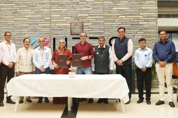 श्री गुरु राम राय यूनिवर्सिटी और यूनिवर्सिटी ऑफ पेट्रोलियम ने साइन किया MoU