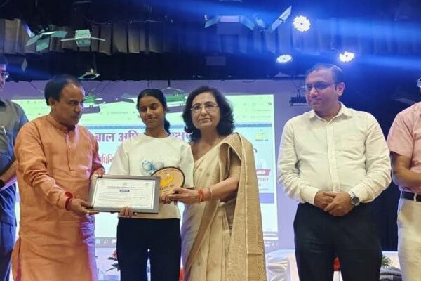 जरूरतमंद बच्चों को मिलेगा आरटीई का लाभ: डॉ. धन सिंह रावत जरूरतमंद बच्चों को मिलेगा आरटीई का लाभ: डॉ. धन सिंह रावत