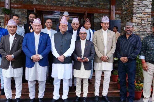 नेपाल के सुदूरपश्चिम प्रांत के मुख्यमंत्री कमल बहादुर ने सीएम धामी से की मुलाकात