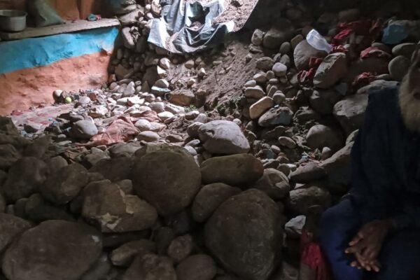 मोरी में देर रात बड़ा हादसा, मकान की दीवार गिरने से एक ही परिवार के चार लोगों की मौत