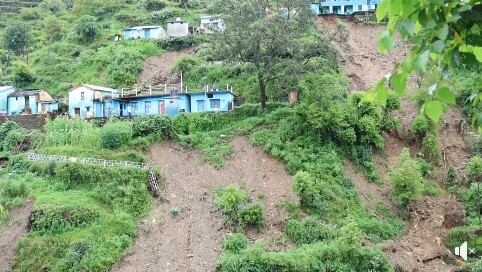 पौड़ी के बुंरासी गांव में मलबे में दबकर दो महिलाओं की मौत