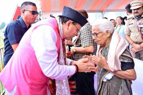 मुख्यमंत्री धामी ने स्वतंत्रता दिवस पर राज्यहित में 6 घोषणाएं की मुख्यमंत्री धामी ने स्वतंत्रता दिवस पर राज्यहित में 6 घोषणाएं की