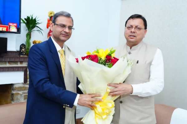 आरबीआई गवर्नर ने सीएम धामी से की मुलाकात, उत्तराखंड के ग्रामीण क्षेत्रों में बैंकिंग पहुंच पर हुई चर्चा