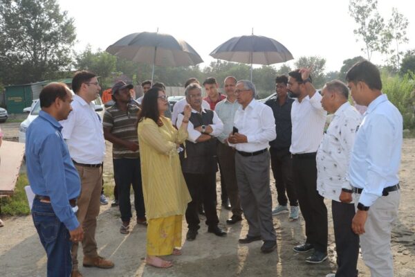 संस्कृति मंत्रालय की विशेष सचिव ने यूकॉस्ट और प्रस्तावित साइंस सिटी स्थल का किया निरीक्षण