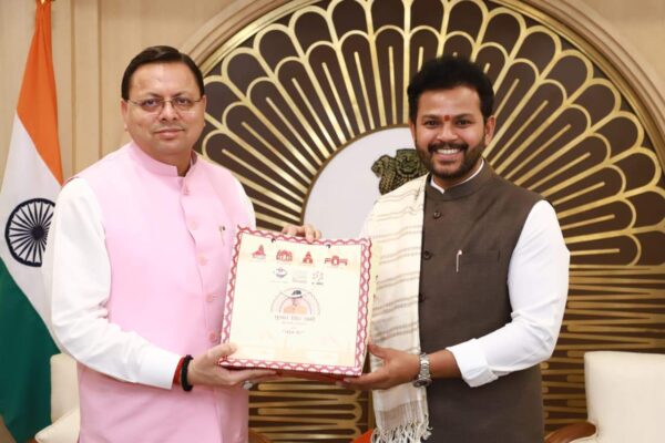 मुख्यमंत्री ने केंद्रीय नागरिक उड्डयन मंत्री से उत्तराखण्ड में हवाई सेवाओं के विस्तार पर की चर्चा मुख्यमंत्री ने केंद्रीय नागरिक उड्डयन मंत्री से उत्तराखण्ड में हवाई सेवाओं के विस्तार पर की चर्चा