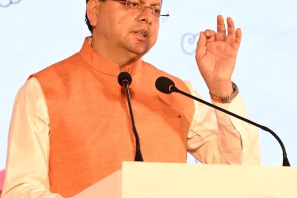 युवाओं के लिए सिर झुका भी सकता हूं, सिर कटा भी सकता हूं: धामी