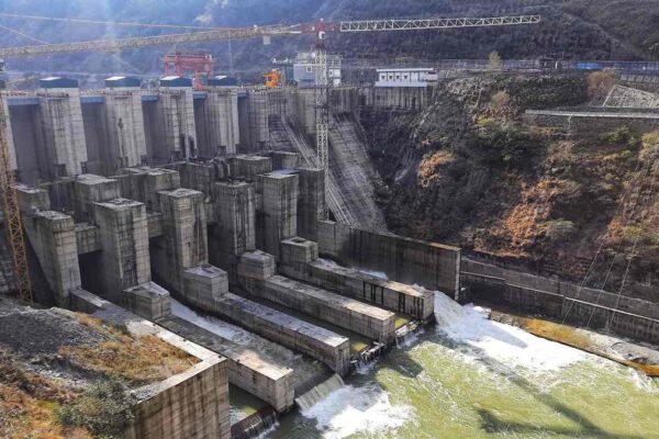 लखवाड़ व्यासी और त्यूनी प्लासू जल विद्युत परियोजना प्रभावितों को अब तीन गुना मुआवजा