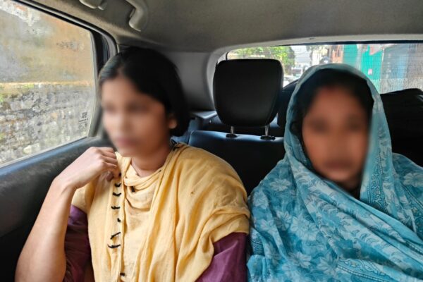 करवाचौथ की खरीददारी के दौरान चोरी करने वाली बुवा-भतीजी गिरफ्तार