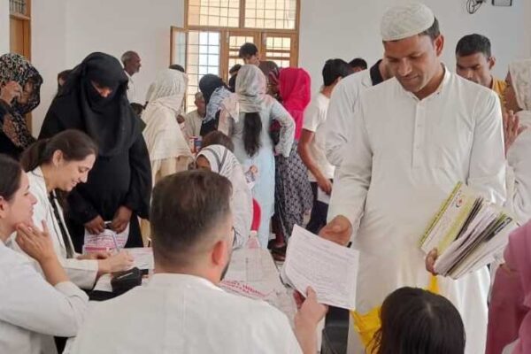 लंढौरा में इन्दिरेश अस्पताल के फ्री हेल्थ कैंप का 565 ग्रामीणों ने उठाया लाभ