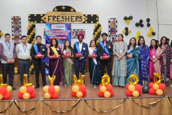 SGRR के स्कूल ऑफ पैरामैडिकल एण्ड एलाइड हैल्थ साइसेज़ में फ्रेशर्स पार्टी की धूम