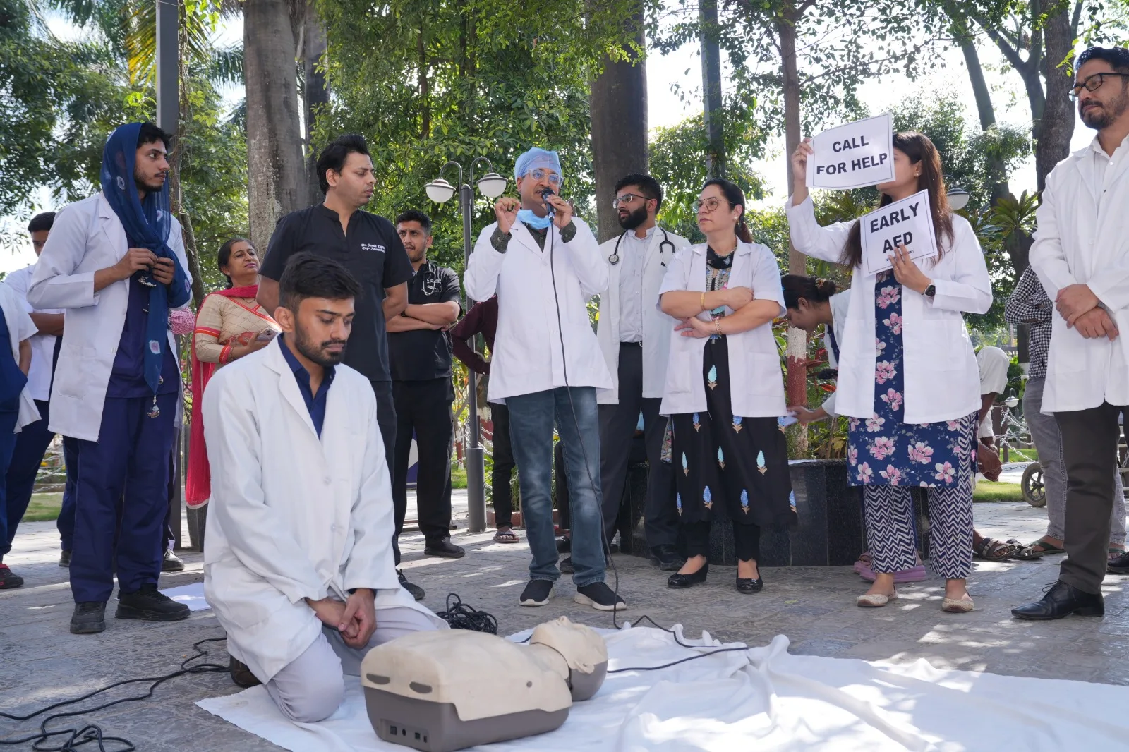 श्री महंत इन्दिरेश अस्पताल में वर्ल्ड एनेस्थीसिया दिवस पर जागरूकता और संस्कृति का संगम